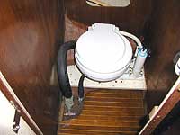 MARINE TOILET 