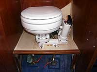 MARINE TOILET