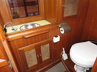 MARINE TOILET