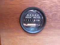 HOUR METER