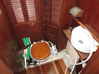 MARINE TOILET